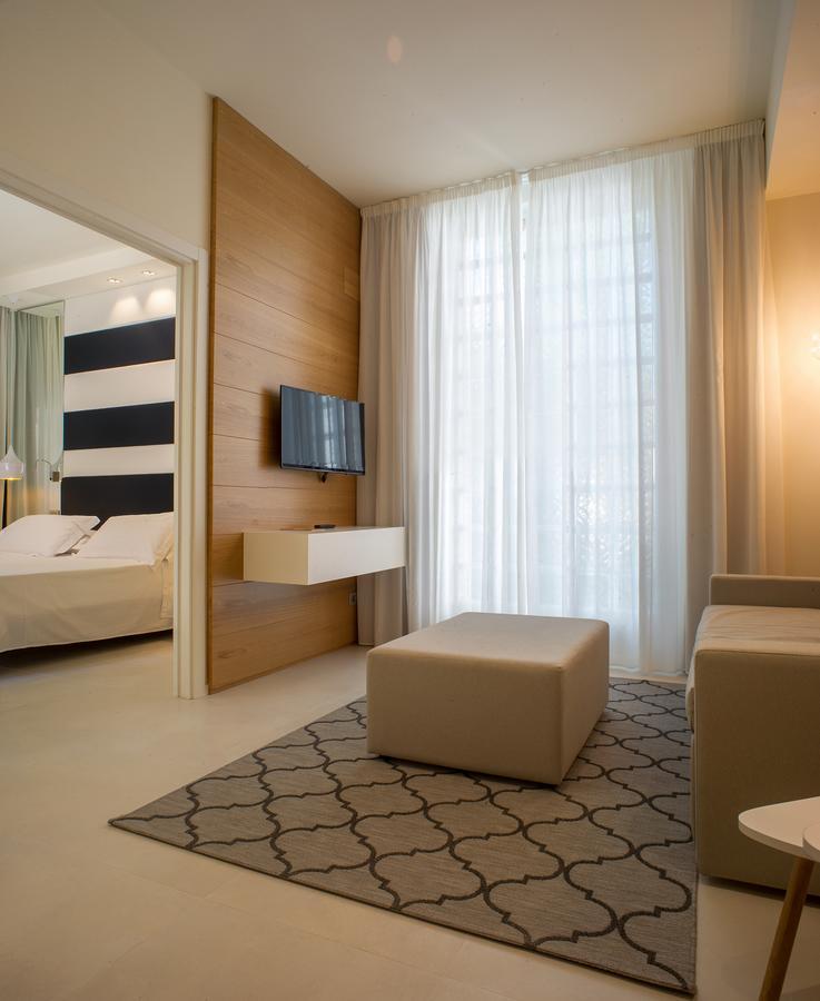 Metropol Ceccarini Suite - Luxury Apartments Riccione Room photo